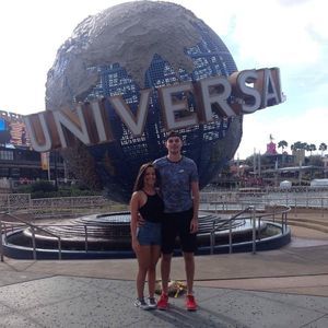 Meet your Posher, Hunter